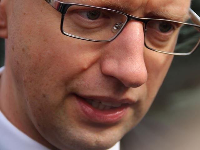 Яценюк: если Тимошенко не выпустят, США может ввести санкции в отношении украинских чиновников Яценюк: если Тимошенко не выпустят, США может ввести санкции в отношении украинских чиновников