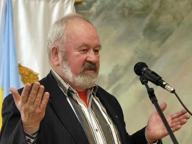 Громадські діячі також закликають створити круглий стіл щодо виконання вимог ЄС Громадські діячі також закликають створити круглий стіл щодо виконання вимог ЄС