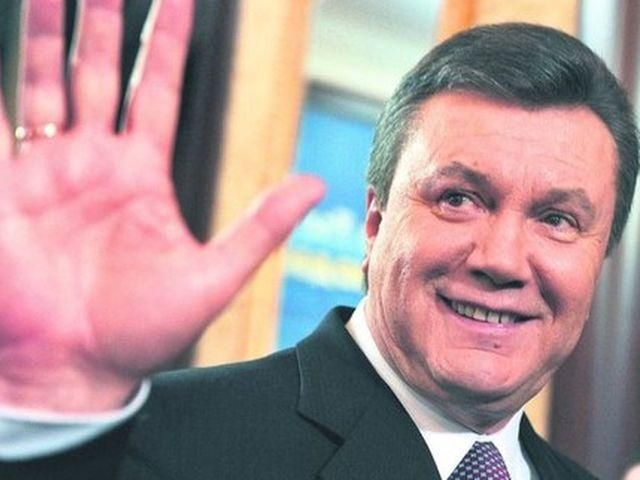 Янукович уволил 20 председателей РГА по всей Украине Янукович уволил 20 председателей РГА по всей Украине