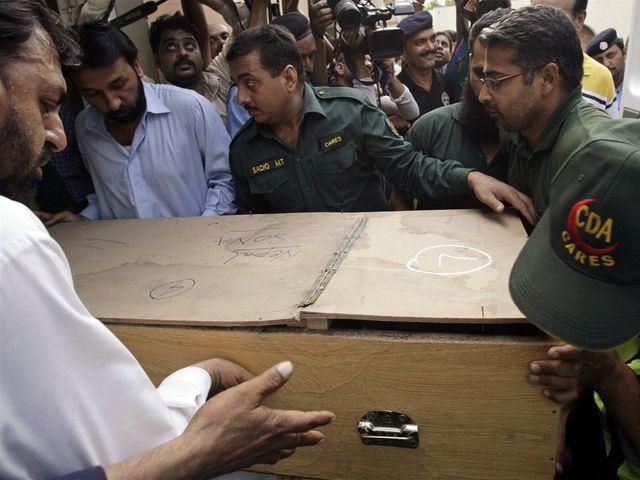 Завтра в Харьков привезут тела убитых в Пакистане альпинистов Завтра в Харьков привезут тела убитых в Пакистане альпинистов