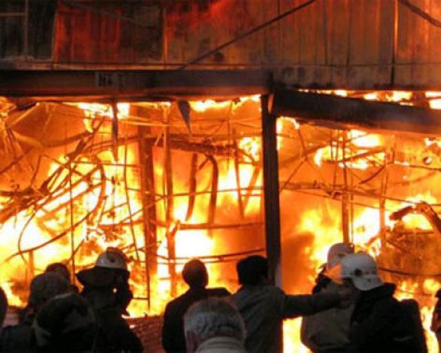 Через пожежу у Дніпропетровську загинуло троє дітей Через пожежу у Дніпропетровську загинуло троє дітей