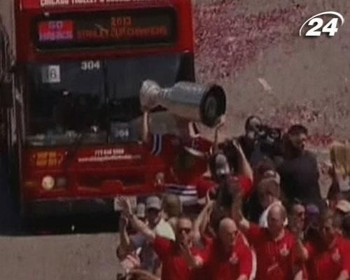 Chicago Blackhawks влаштувала чемпіонський парад