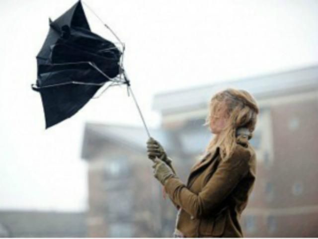 В Україні знову штормитиме В Україні знову штормитиме