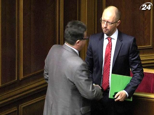 Яценюк готовий працювати понаднормово заради євроінтеграції