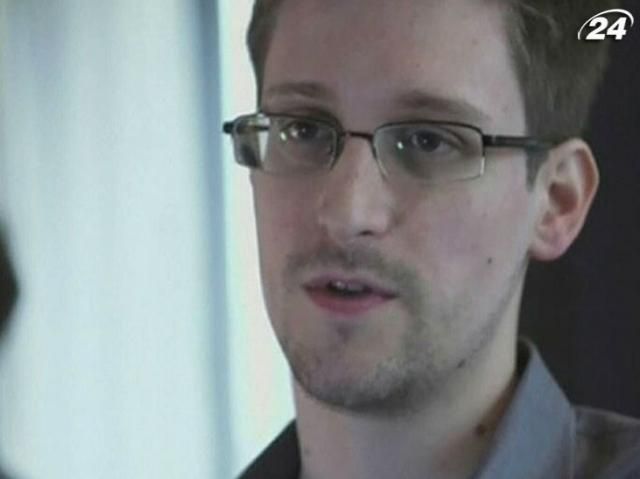 Сноуден попросил убежища у 21 страны мира, - Wikileaks