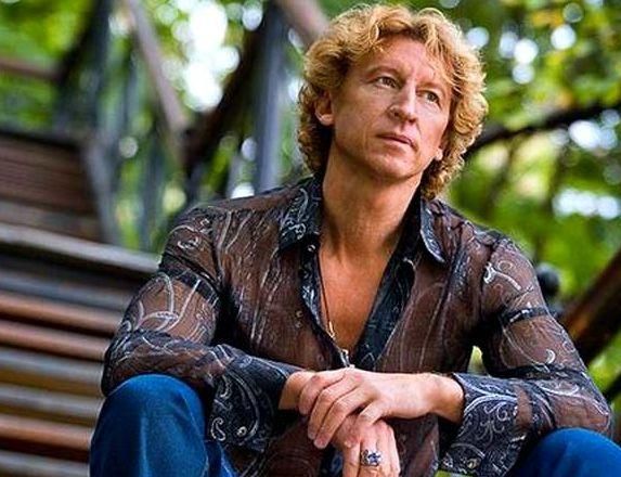 Звание народного артиста для исполнителя шансона попросили регионалы Звание народного артиста для исполнителя шансона попросили регионалы