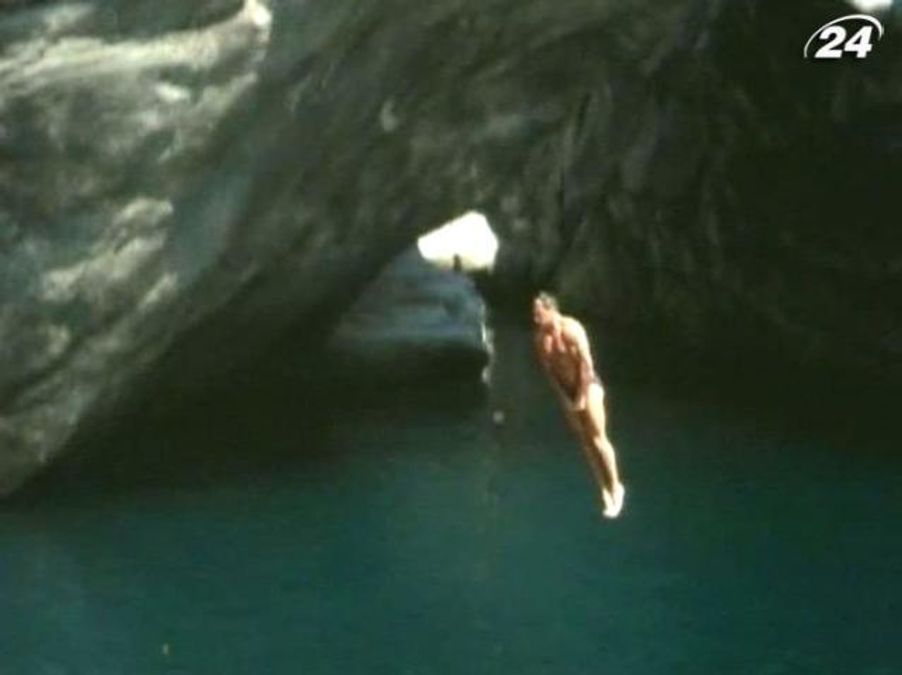 Стрибки у воду - висоти та видовищ!