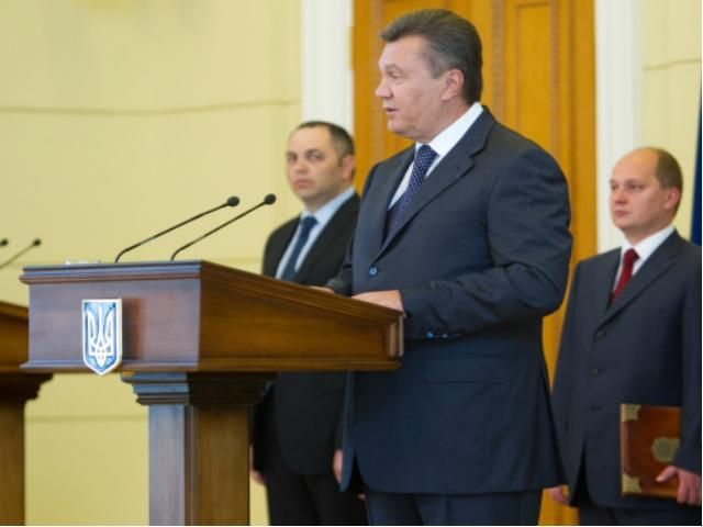 Янукович предлагает назначать судей бессрочно