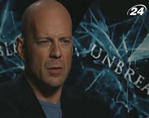 Брюс Уиллис - "крепкий орешек" американского кино Брюс Уиллис - "крепкий орешек" американского кино