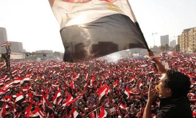 Военные Египта отрицают, что стреляли в сторонников Мурси