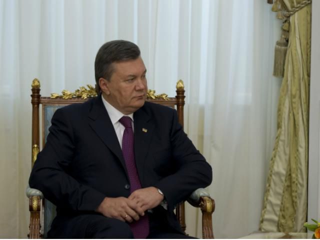 Янукович отправился в Крым Янукович отправился в Крым