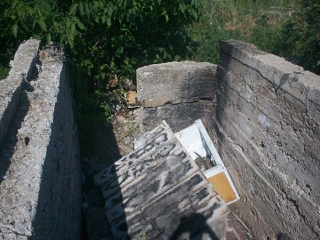 На Донетчине трое детей оказались под обломками недостроя На Донетчине трое детей оказались под обломками недостроя