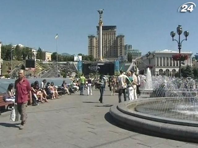 Украинцы многого ожидают от ассоциации с ЕС, - Центр Разумкова Украинцы многого ожидают от ассоциации с ЕС, - Центр Разумкова