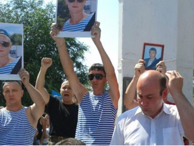 В російському місті заборонили продавати алкоголь після вбивства молодика В російському місті заборонили продавати алкоголь після вбивства молодика