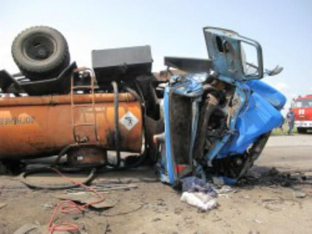 У лікарні померла дитина, яка постраждала у страшній ДТП в Запорізькій області У лікарні померла дитина, яка постраждала у страшній ДТП в Запорізькій області