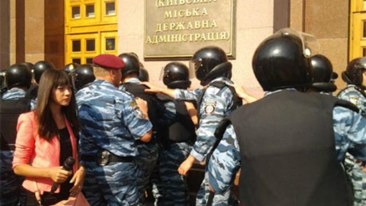 Міліція запевняє, що під Київрадою ніякої сутички не було Міліція запевняє, що під Київрадою ніякої сутички не було