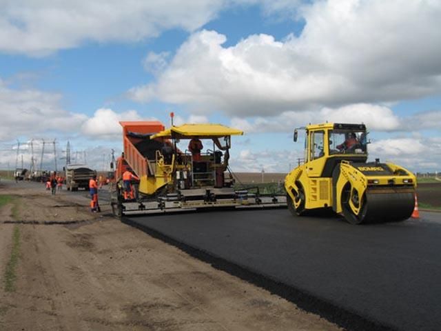 "Укравтодор" уверяет, что отремонтировал более 90% дорог "Укравтодор" уверяет, что отремонтировал более 90% дорог