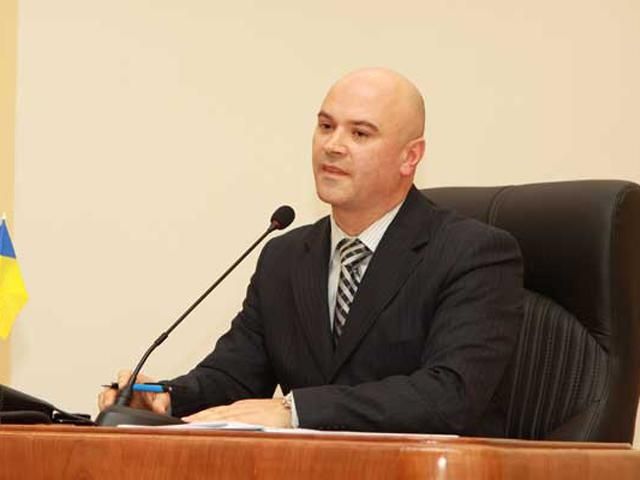 В Ялті списки тих, хто забруднює місто, вивішують на вулицях В Ялті списки тих, хто забруднює місто, вивішують на вулицях