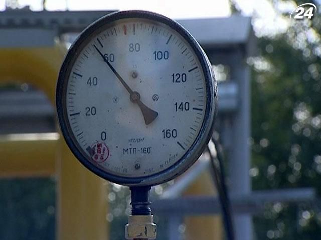 Азаров і Медведєв обговорять питання закачування російського газу в українські ПСГ