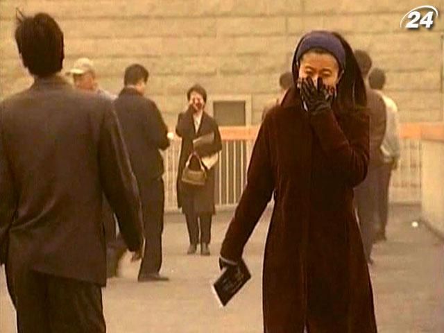 Щороку забруднення повітря забирає життя понад 2 мільйонів осіб Щороку забруднення повітря забирає життя понад 2 мільйонів осіб