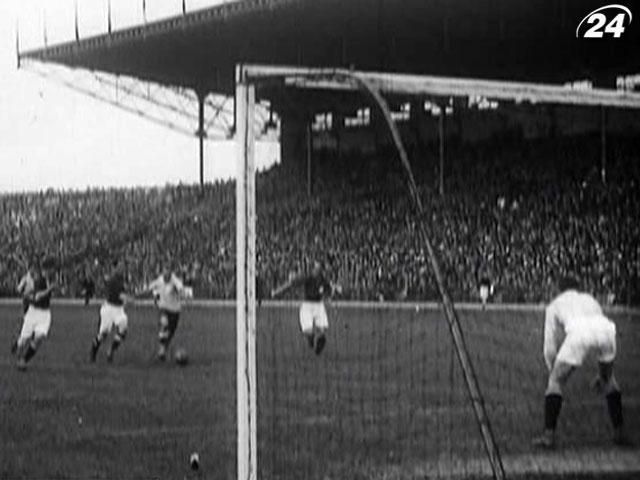 Спортивна історія. 13 липня — перший чемпіонат світу з футболу Спортивна історія. 13 липня — перший чемпіонат світу з футболу