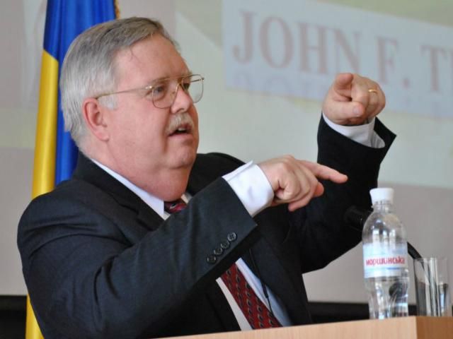 Чувствую себя в Украине, как дома, - посол США Чувствую себя в Украине, как дома, - посол США