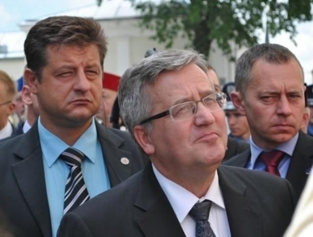 Від конфліктів між Польщею та Україною завжди вигравав хтось третій, – Коморовський Від конфліктів між Польщею та Україною завжди вигравав хтось третій, – Коморовський