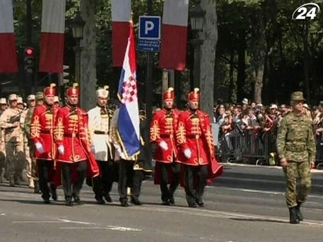 У Парижі відбувся військовий парад з нагоди Дня взяття Бастилії