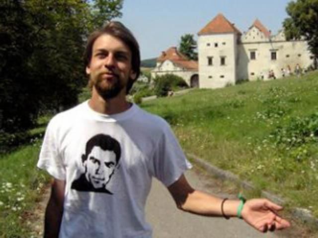 Активисты собираются пикетировать СБУ из-за запрета российскому фотографу въезжать в Украину