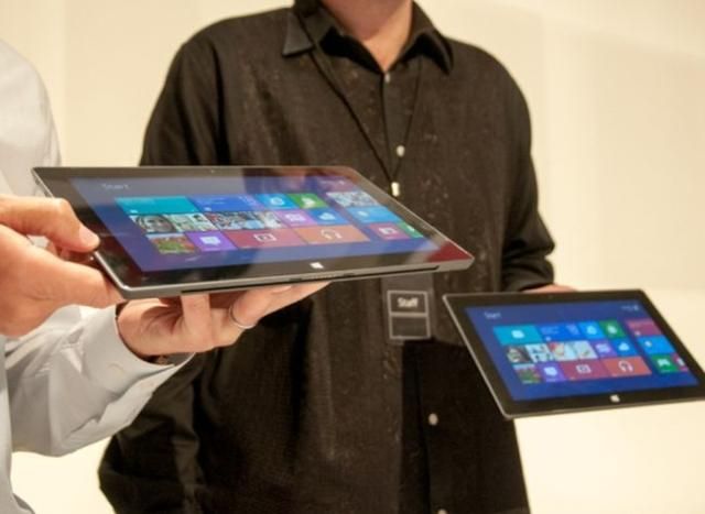 У ряді країн планшети Microsoft Surface RT подешевшали на 30% 