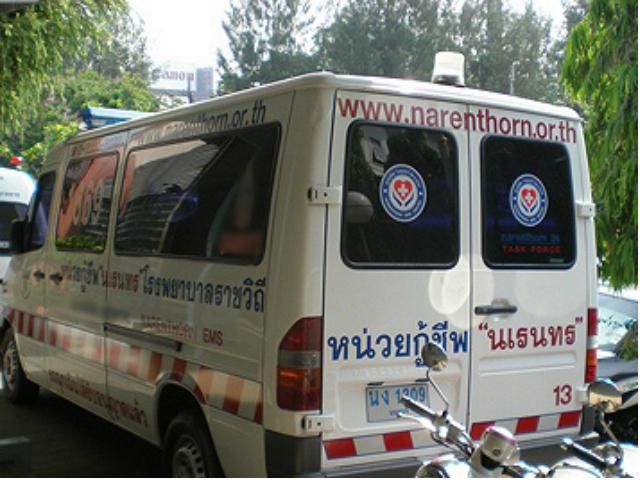 В Таиланде поезд сошел с рельсов: пострадали туристы В Таиланде поезд сошел с рельсов: пострадали туристы