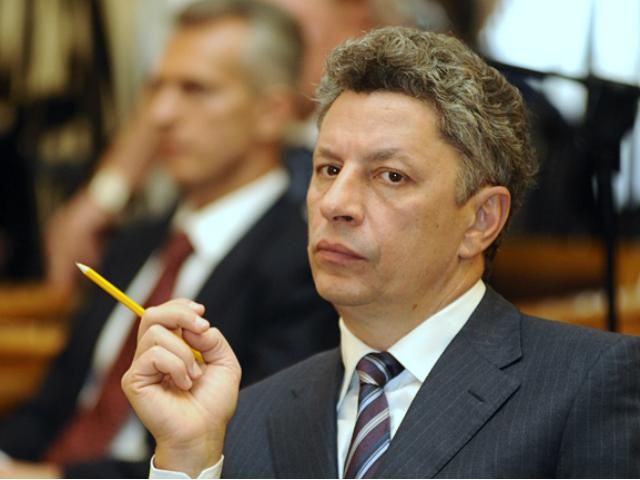 Правительство хочет доплачивать за покупку отечественных автомобилей, - Бойко Правительство хочет доплачивать за покупку отечественных автомобилей, - Бойко