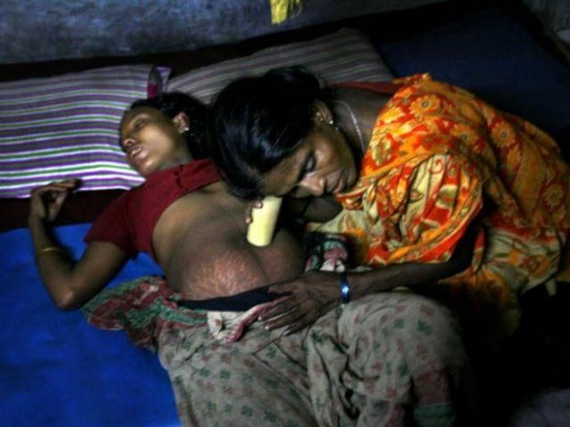 В Зимбабве за крики во время родов женщины платят штрафы В Зимбабве за крики во время родов женщины платят штрафы