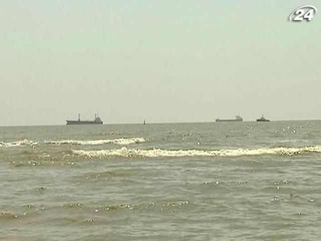 В российских водах утонули два украинца, еще двое пропали без вести В российских водах утонули два украинца, еще двое пропали без вести