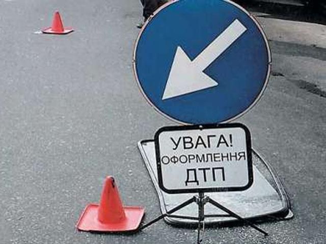 В Крыму столкнулись 4 машины, пострадали двое крымчан и трое россиян