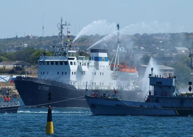 Яворівський знову пропонує вигнати Чорноморський флот Яворівський знову пропонує вигнати Чорноморський флот