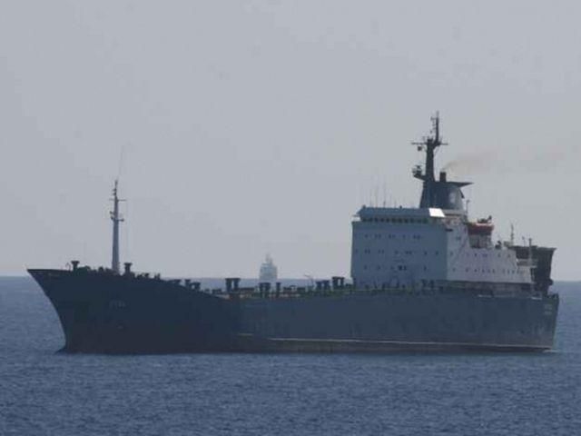 У Лівії захопили пором із 19 українцями на борту У Лівії захопили пором із 19 українцями на борту