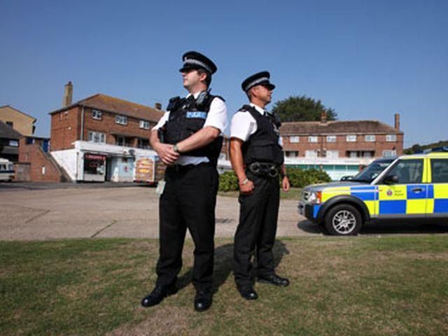 Великобританія таки підтвердили українське громадянство затриманих через вибухи Великобританія таки підтвердили українське громадянство затриманих через вибухи