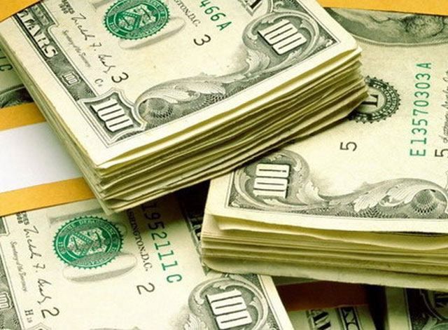 В Украине могут ввести 10%-й налог на обмен валюты В Украине могут ввести 10%-й налог на обмен валюты