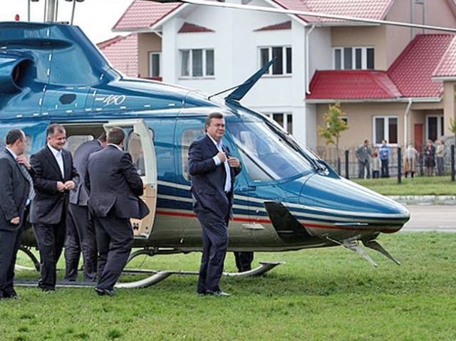 У Януковича рассказали о стоимости президентских полетов