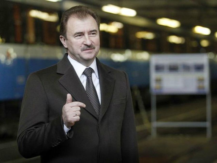 Попов врет, чтобы избежать ответственности перед киевлянами, - "Батькивщина" Попов врет, чтобы избежать ответственности перед киевлянами, - "Батькивщина"