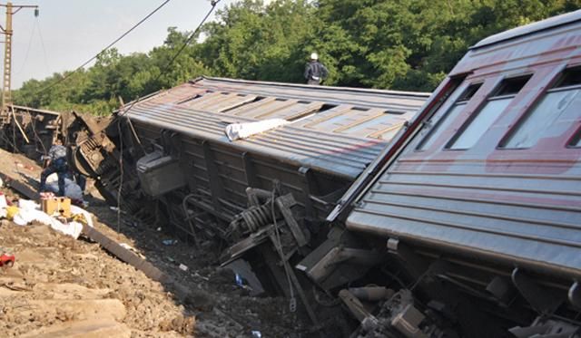 В Іспанії сталася велика аварія на залізниці, десятки жертв