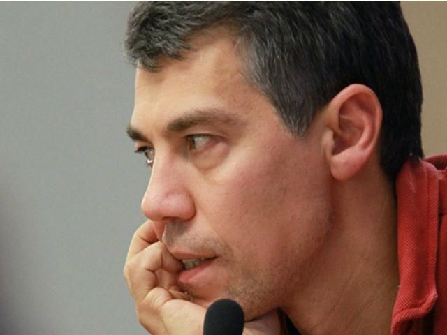 Соучредитель "Яндекса" Илья Сегалович не умер - он в коме Соучредитель "Яндекса" Илья Сегалович не умер - он в коме