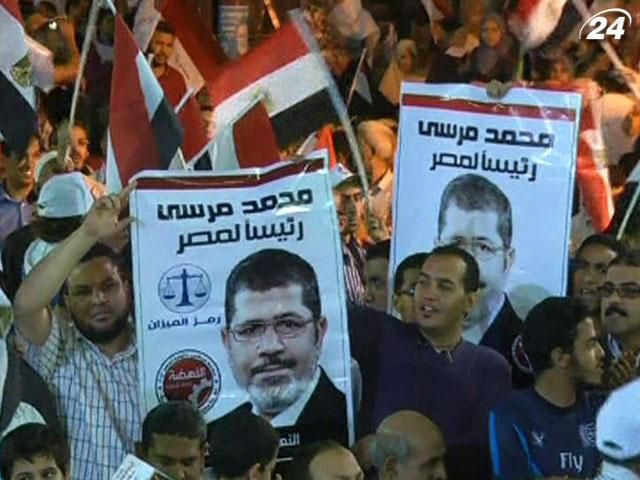 Военные Египта представили 48-часовой ультиматум "Братьям-мусульманам"