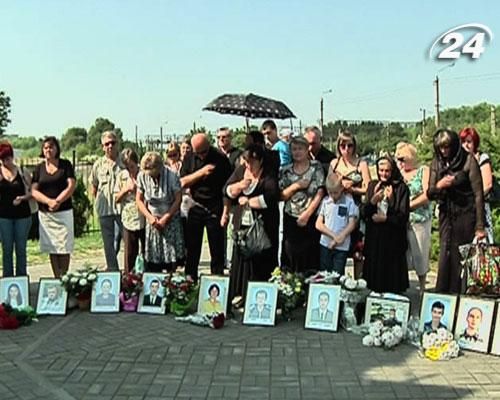 Во Львове почтили память жертв Скниловской трагедии - 27 июля 2013 - Телеканал новин 24