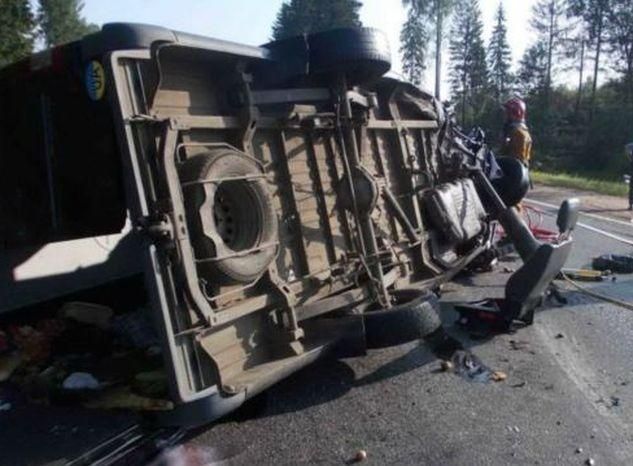 Білоруські медики борються за життя восьми українців, які вижили у ДТП 