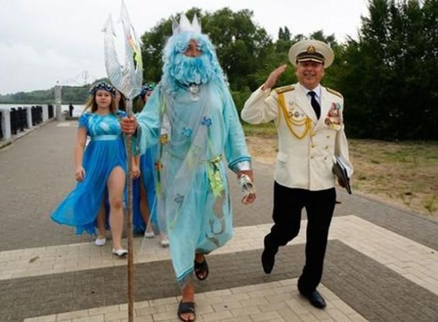 Морякам РФ заборонили святкування з язичницькими русалками і Нептуном 