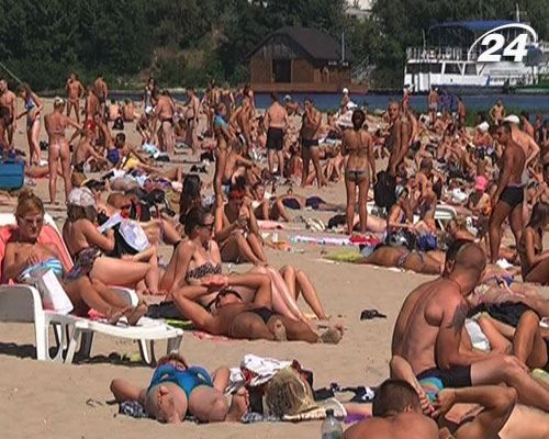 Крупним планом: Який відпочинок можуть дозволити собі українці? Крупним планом: Який відпочинок можуть дозволити собі українці?