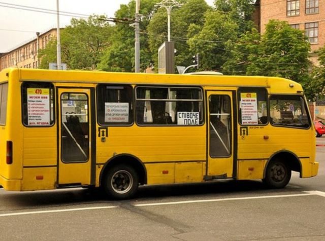 В августе в Киеве ликвидируют 24 рейса маршруток