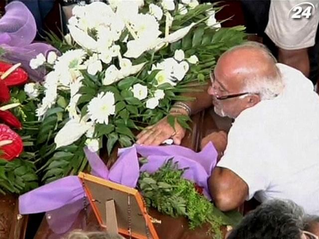 В Италии простились с погибшими в масштабной автокатастрофе В Италии простились с погибшими в масштабной автокатастрофе